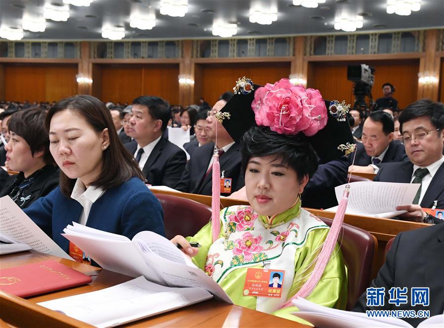 （兩會·基層代表履職故事）（1）全國人大代表孫艷玲：做好非遺事業，讓古老技藝活起來
