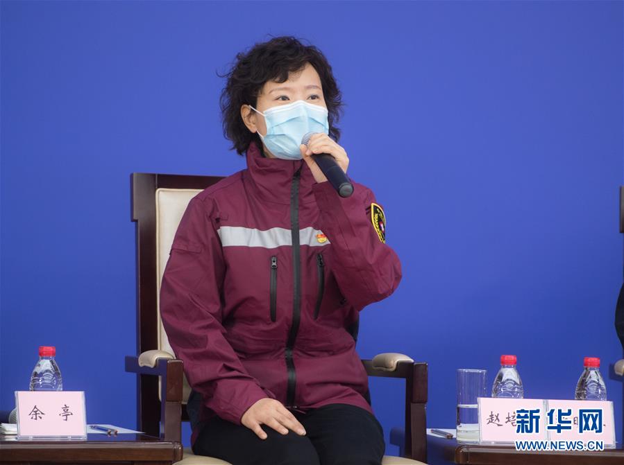 （聚焦疫情防控·圖文互動）（5）分秒必爭！一切為了治病救人——中國抗疫生命至上的生動實踐