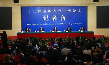 科技部部長(zhǎng)萬(wàn)鋼等就“加快建設(shè)創(chuàng)新型國(guó)家”答記者問