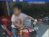 司機太??！3歲幼童駕"車"上路找媽媽